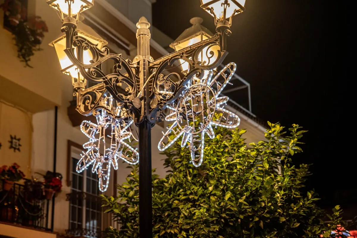 Motifs sur candélabres