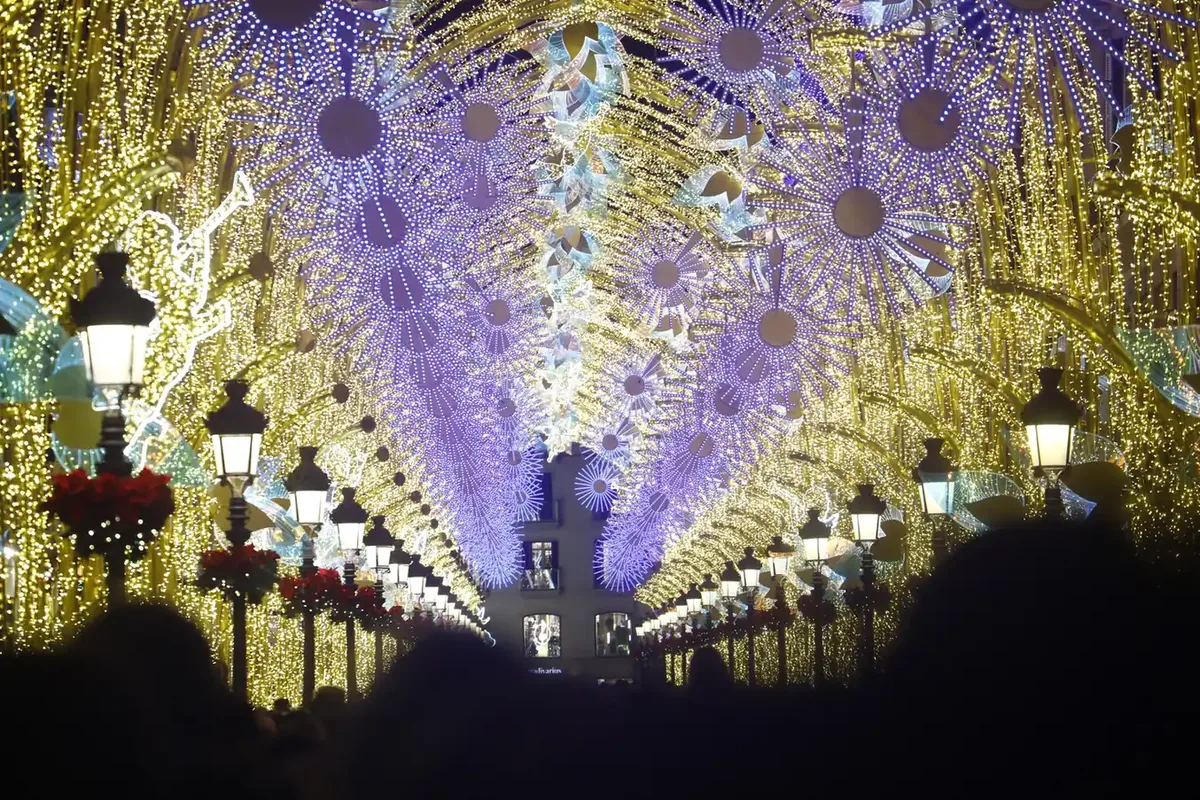 Décors de rue et traversées