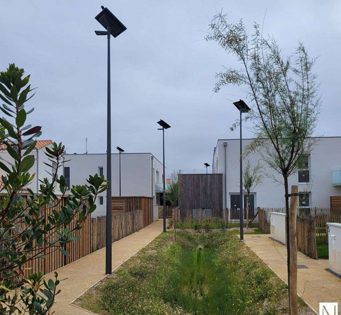 Lampadaires solaires Novéa Énergies du lotissement Azuré à Saint-Hilaire-de-Riez